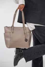 تصویر کیف دستی مدل David Jones CM6902 