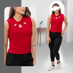 تصویر تاپ یقه سه اشکی رنگ سفید 