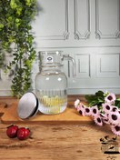 تصویر پارچ شیشه ای شیاردار لیمون ظرفیت ۱.۵ لیتر 