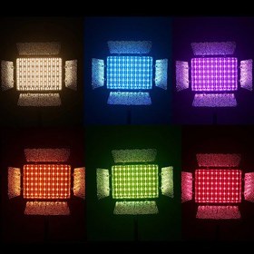 تصویر پنل U800 RGB با 2 عدد باتری و پایه نور 