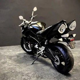 تصویر ماکت موتور سوزوکی بیکینگ مقیاس ۱:۱۲ رنگ نقره ای 