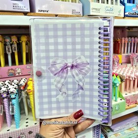 تصویر کلاسور شفاف طرح رندوم