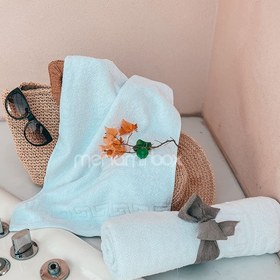 تصویر حوله دستی هتلی 