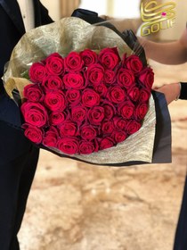 تصویر دسته گل تبریک (رز هلندی) 