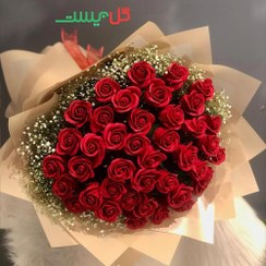 تصویر دسته گل رز قرمز مدل مونا 