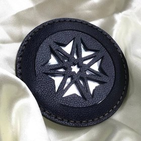 تصویر آینه اسلیمی دست دوز 