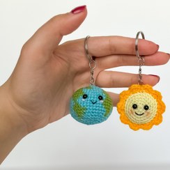 تصویر ست جاسوییچی زمین و خورشید بافتنی 