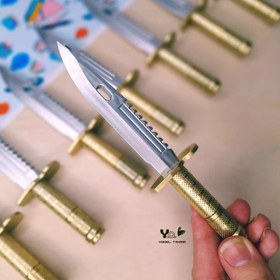 تصویر خودکار فانتزی طرح چاقو 