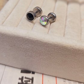 تصویر پیرسینگ گوش استیل 