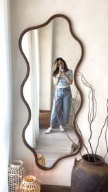 تصویر آینه قدی چوبی موژا 