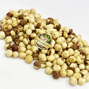 تصویر فروشگاه نفیس تویسرکان