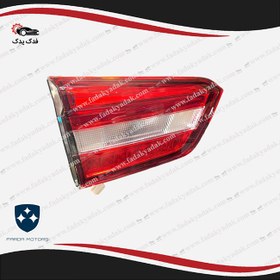 تصویر چراغ خطر روی صندوق عقب FMC SX5 