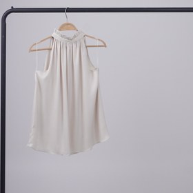 تصویر تاپ یقه چین 