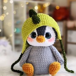 تصویر عروسک بافتنی پنگوئن مخملی مناسب سیسمونی 