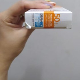 تصویر فلوئید ضد آفتاب لاروش پوزای بی رنگ 50 میل (اصل) La Roche-Posay invisible Sunscreen fluid SPF50 50ml