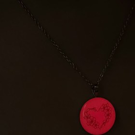 تصویر گردنبند قلب شب تاب 