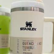 تصویر تامبلر استنلی دسته دار - کرم روشن 