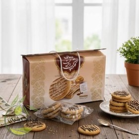 تصویر کلوچه سنتی 20تایی نادی 