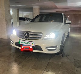 تصویر بنز کلاس C مدل 2012 ا Mercedes-Benz C Class C200 Mercedes-Benz C Class C200