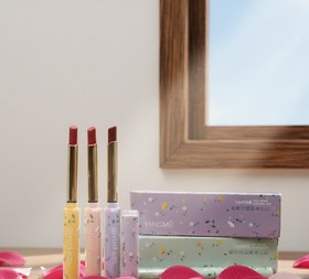 تصویر رژلب قلبی یانگمی 