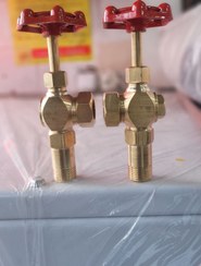 تصویر شیر آبنما برنجی دیگ بخار 