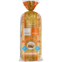 تصویر سه نان نان تست طلایی 