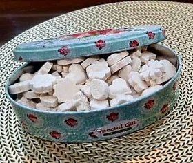 تصویر قند گیاهی هل - 200گرم qandnoosh