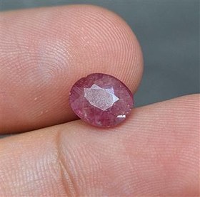 تصویر سنگ نگین یاقوت سرخ معدنی کد 847 