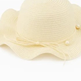 تصویر کلاه و کیف حصیری 