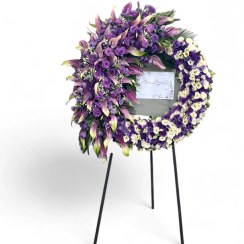 تصویر تاج گل انتریوم بنفش 