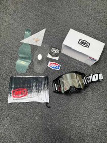 تصویر عینک کراسی برند ۱۰۰ مشکی 