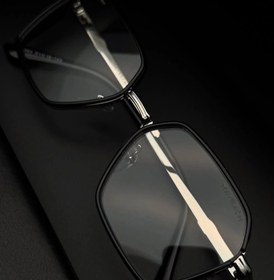 تصویر عینک مردانه دیور dior