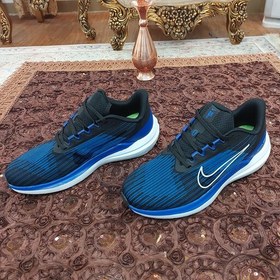 تصویر کفش رانینگ و پیاده روی نایک زوم مستر کوالیتی ویتنامی آبی ابی سورمه ای nike air zoom وینفلو 