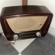 تصویر رادیو قدیمی آنتیک 