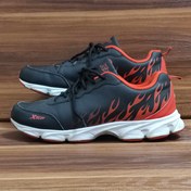 تصویر کتونی استوک اروپایی سایز ۴۲ XTEP 