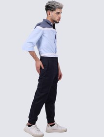 تصویر شلوار کتان مردانه کلاسیک با طراحی گارتردار در رنگ آبی الکتریکی برند selected Men's Classic Gartered Cargo Pants in Electric Blue