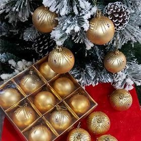 تصویر گوی کریسمس طلایی قطر 6 سانت 9 عددی 