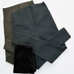 تصویر لگ ورزشی فلامنت حرفه ای لیفت باسن دار تو کرک 