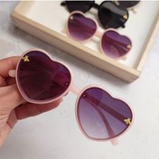 تصویر عینک قلبی 