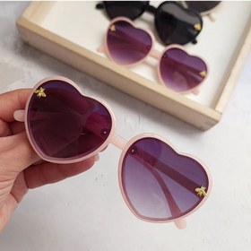 تصویر عینک قلبی 