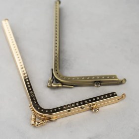 تصویر دهانه کیف فلزی مدل L 