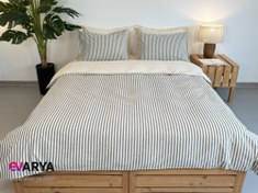 تصویر ست ملحفه لینن مدل Nives برند Saheser دونفره شش تکه سایز 160x200 رنگ طوسی 