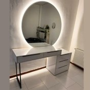 تصویر میز آرایش ۵ کشو با پایه فلزی 