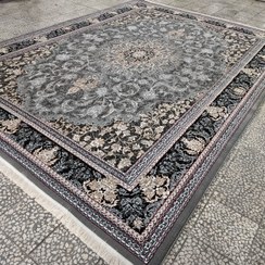 تصویر فرش ماشینی آیلین ۱۲ متری ۴۰۰ شانه تراکم ۱۵۰۰ طوسی 