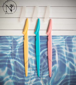 تصویر تیغ ابرو سه عددی 