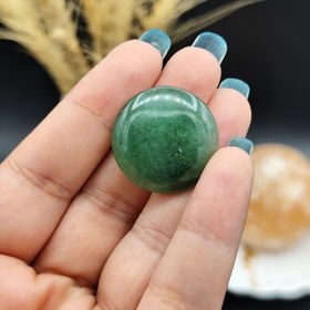 تصویر نگین جید سبز اصل معدنی کد 7686 