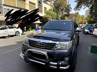 تصویر تویوتا هایلوکس دو کابین بلند مدل 2014 ا Toyota Hilux double cabin high manual Toyota Hilux double cabin high manual