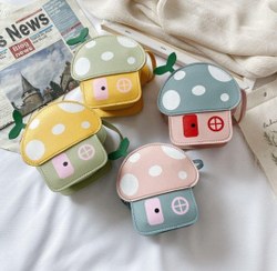 تصویر کیف دوشی قارچی 