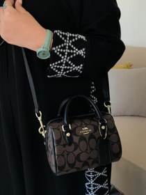 تصویر کیف زنانه مینی بگ جین Coach مدل Rowan 