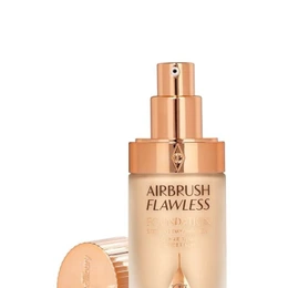 کرمپودر شارلوت تیلبری مدل ایربراش فلاولس حجم ۳۰میلAIRBRUSH FLAWLESS FOUNDATION